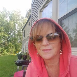 Meet your Posher, Rose